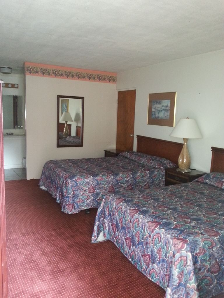 Holiday Lodge Virginia Pearisburg Rum bild